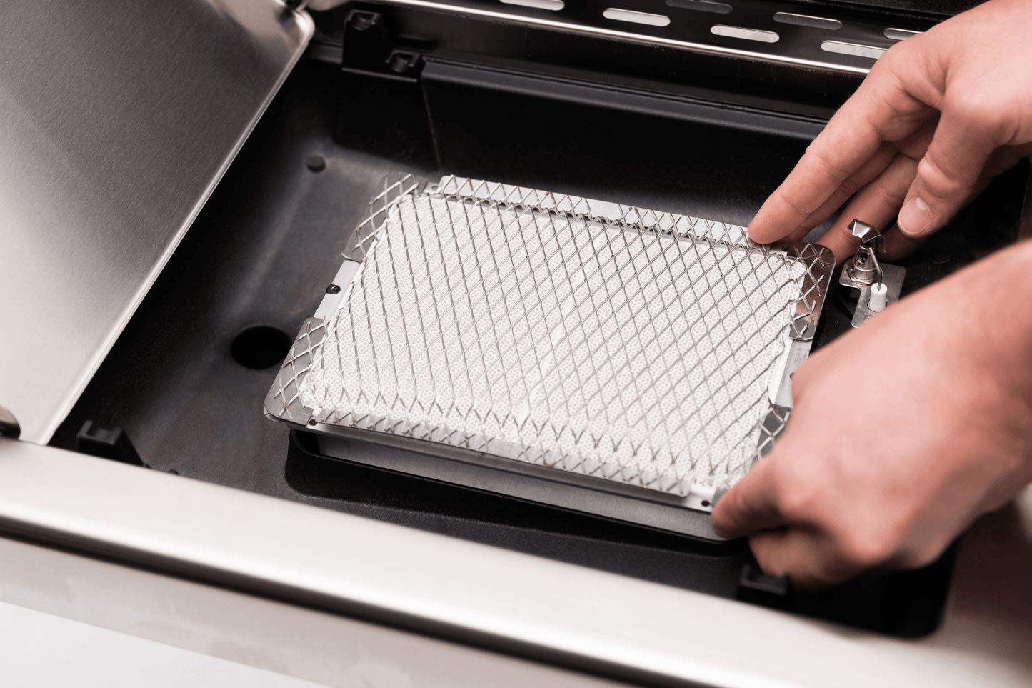 Broil King - Infrared Side Burner Screen