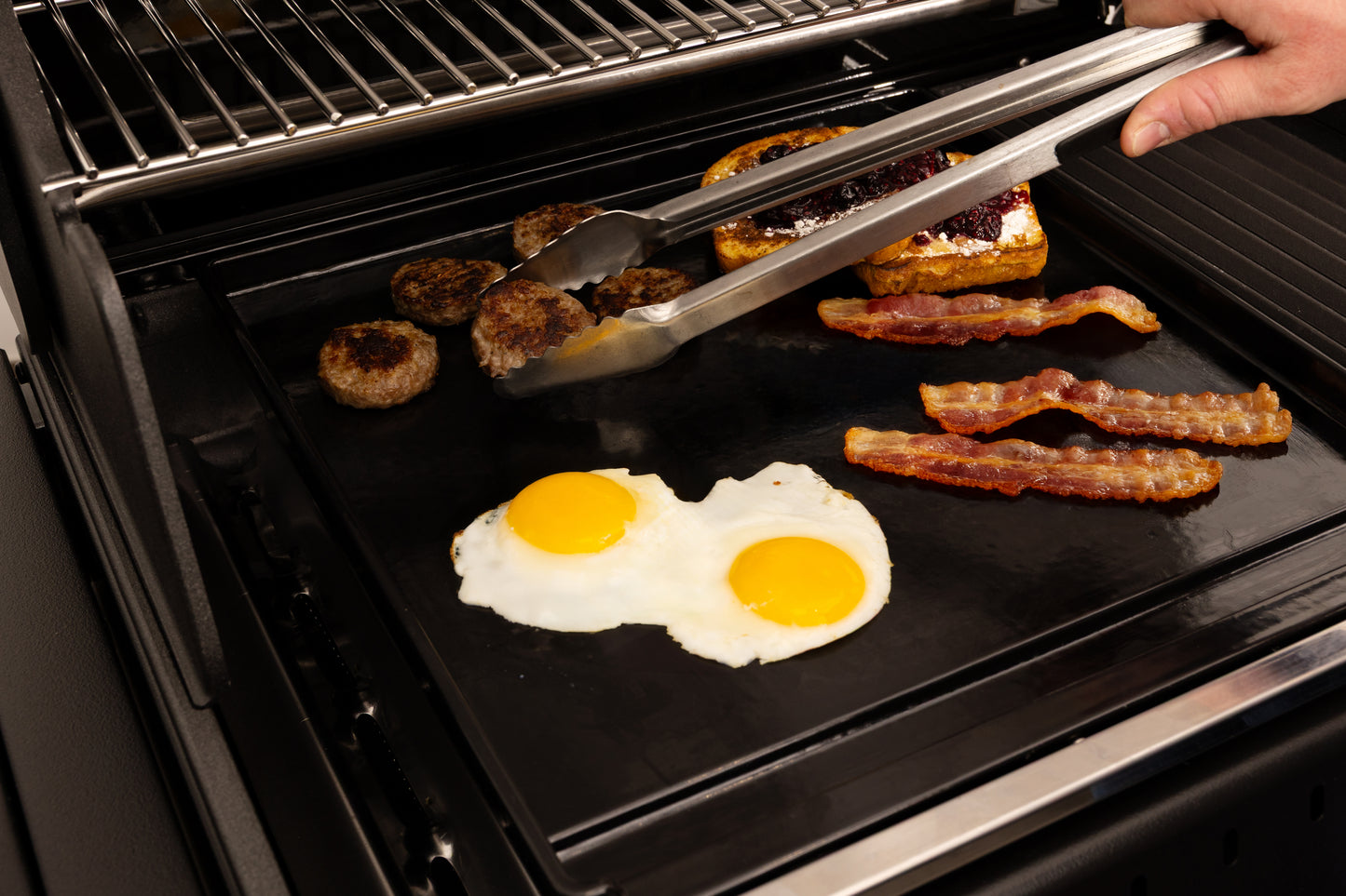 CAST IRON PLANCHA BARON™ | CROWN™